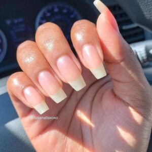 Cómo Acelerar el Crecimiento de las Uñas de las Manos: Consejos, Causas y Remedios Naturales